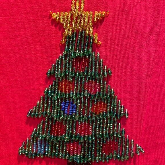 Quacker Factory Woman’s Glass Beaded Christmas Tree long sleeved red shirt XL - Picture 11 of 11